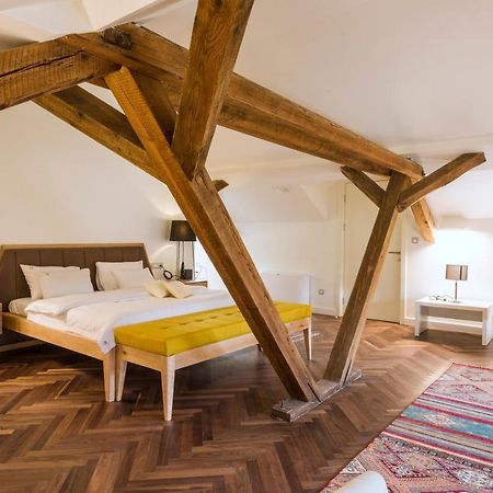 Hotel Gradska Cetinje Esterno foto