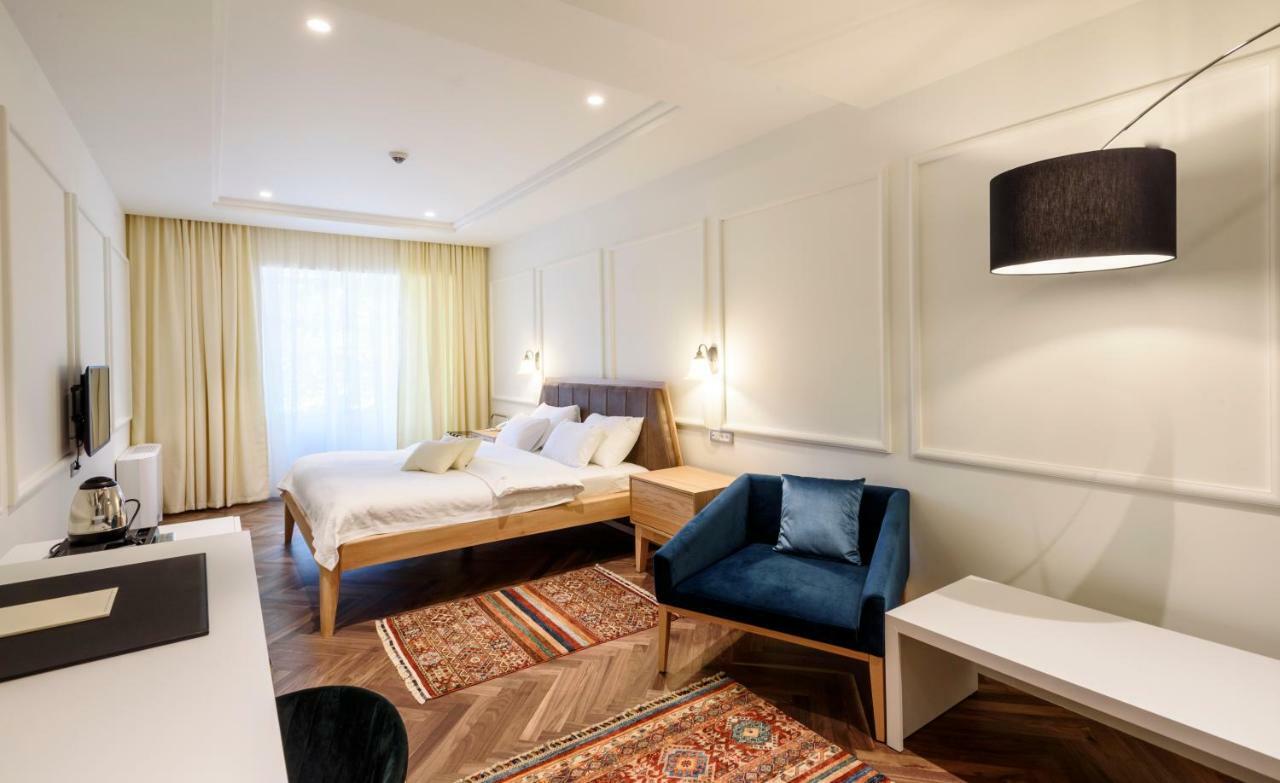 Hotel Gradska Cetinje Esterno foto