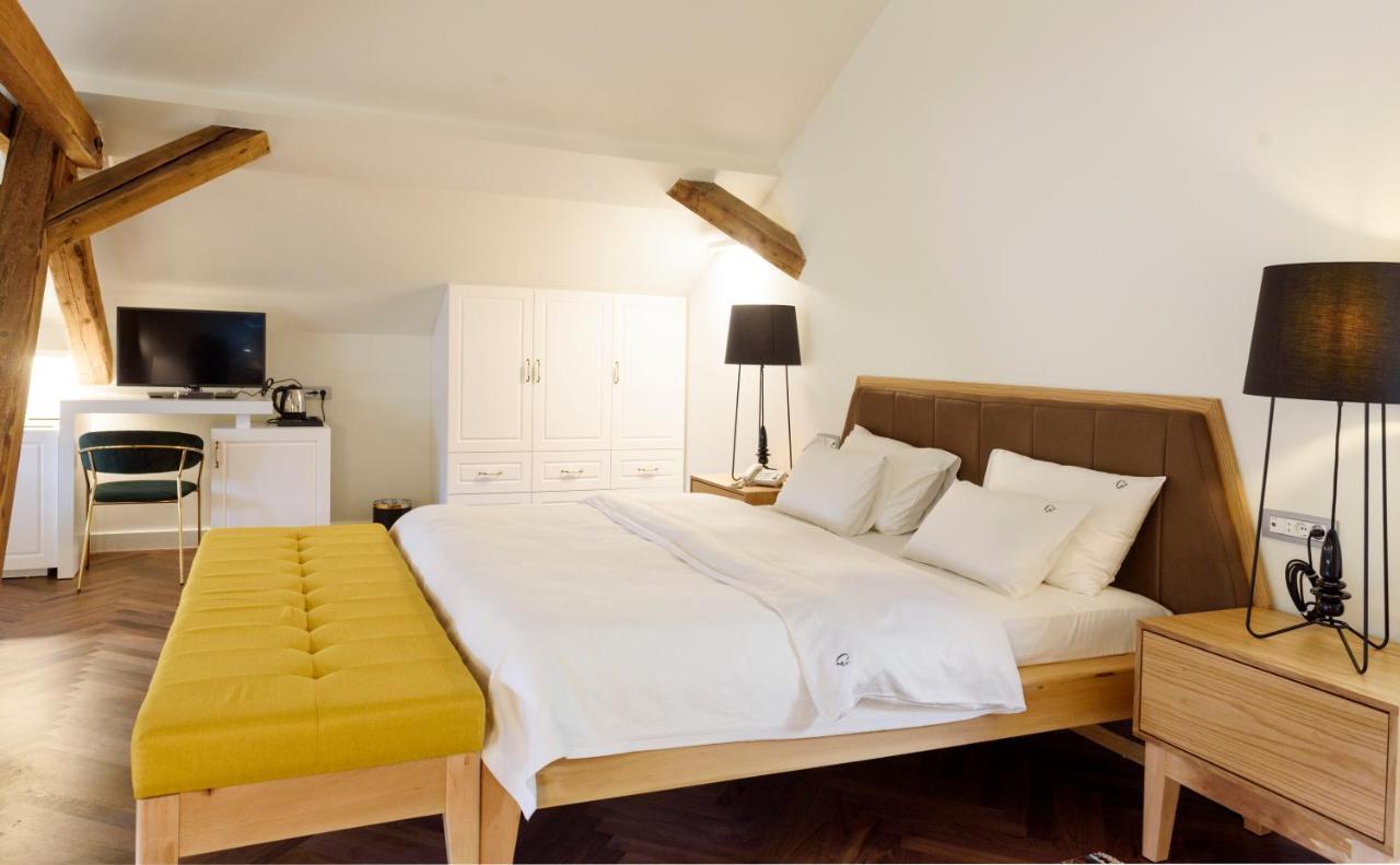 Hotel Gradska Cetinje Esterno foto